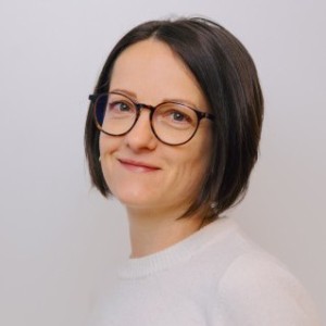 Mag. Christine Holleis