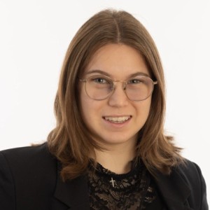 Naomi Enzinger