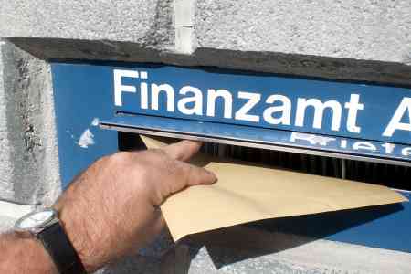 Foto: Finanzamt-Briefkasten